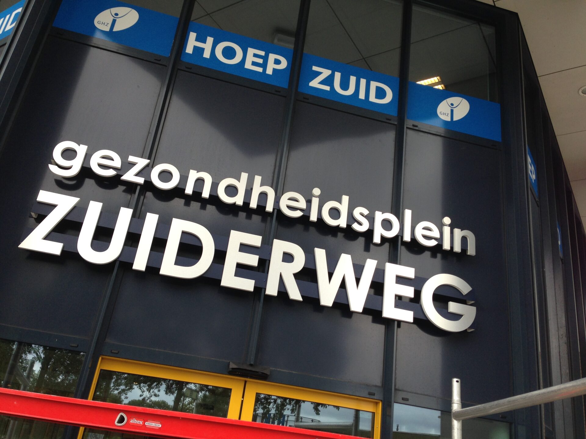 De huidige afbeelding heeft geen alternatieve tekst. De bestandsnaam is: 131013-foto-7-scaled.jpg